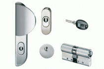 Home_Sicherheitsbeschläge_Edelstahl_Türbeschläge-Kopie-Kopie-300x251 Home_Sicherheitsbeschläge_Edelstahl_Türbeschläge-Kopie-Kopie-300x251