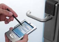 Mobile Zutrittskontrolle, RFID, Transpondertechnik, PDA, Handy Internet
